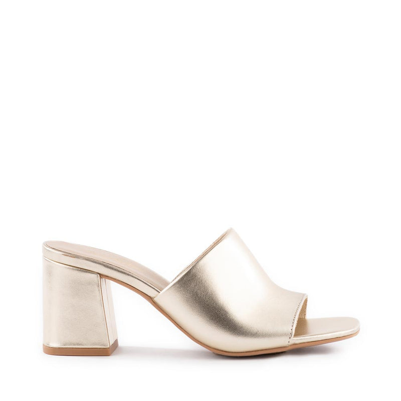 Adapt Sandal