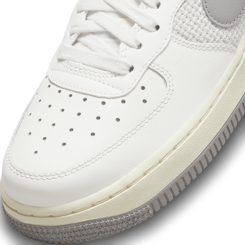 Nike FOOTWEAR Nike Air Force 1 High LE - Boy's Grade School