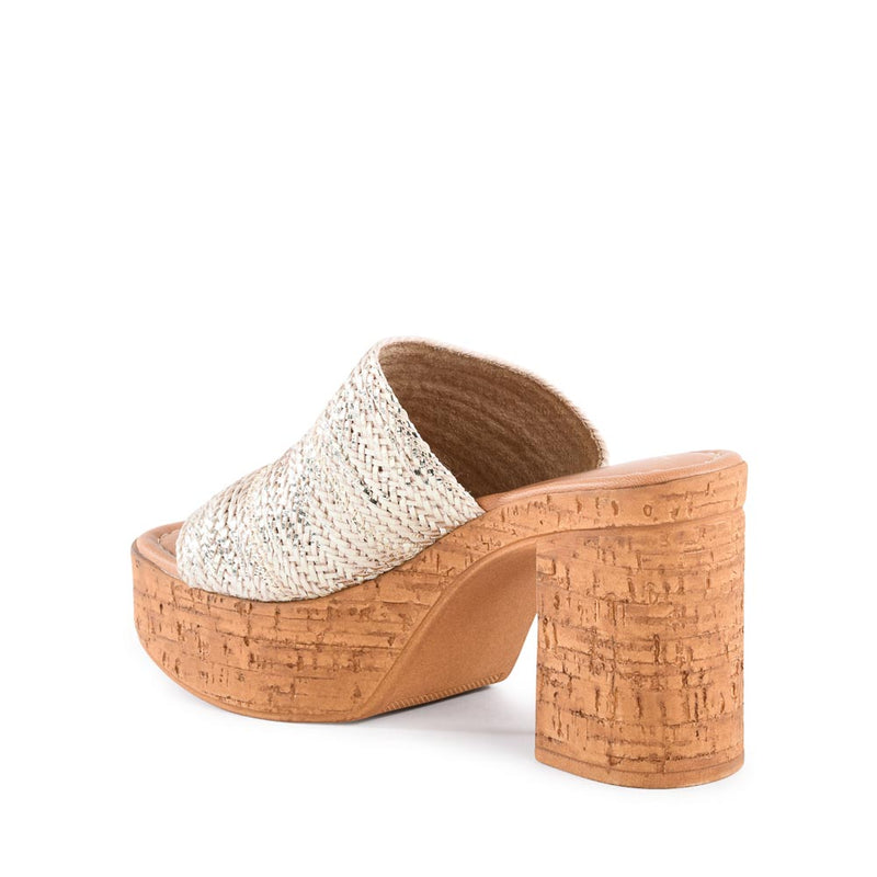 Applause Sandal