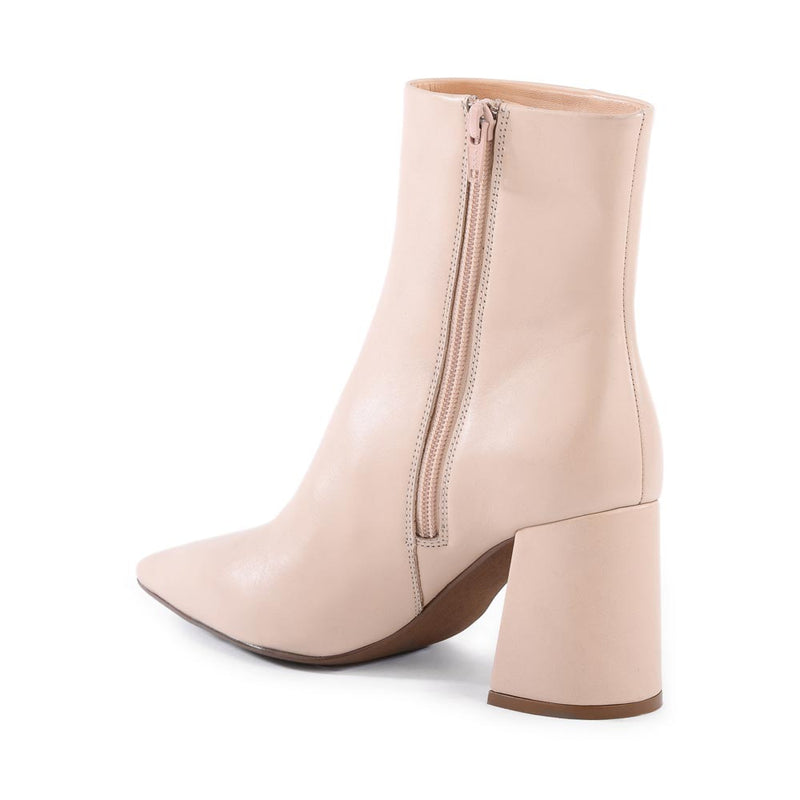 Broken Promises Boot