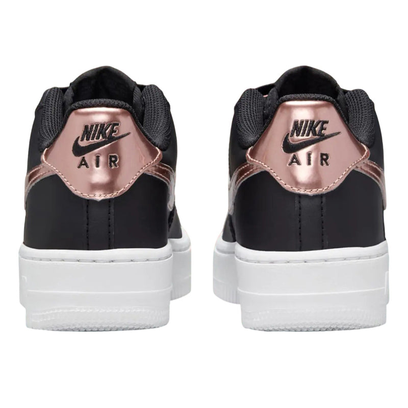 Grade School Air Force 1 SE Black/MTLC Red Bronze-White (HF5482 001)