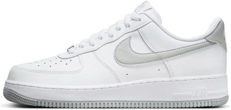 Men's Air Force 1 '07 White/Lt Smoke Grey-White (FJ4146 100)