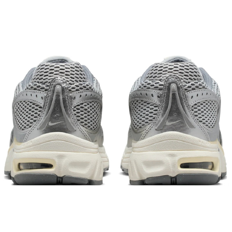 Men's Air Max Moto 2K Lt Smoke Grey/Sail-Cool Grey (IQ7592 077)