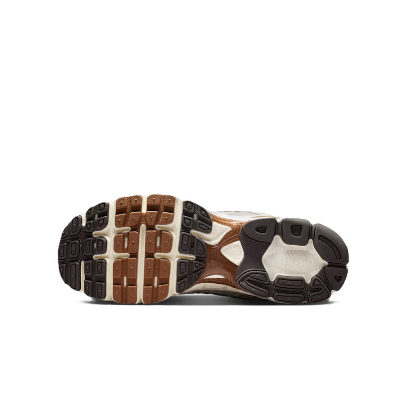 Men's Air Max Moto 2K Phantom/LT British Tan-Sail (IQ4924 003)