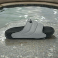 Men tick slipper