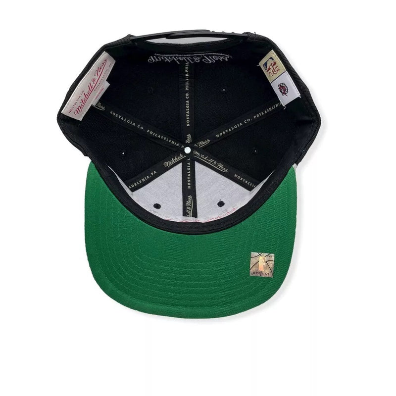 Mitchell & Ness Black/Gray NBA Toronto Raptors HWC Core Basic Snapback - OSFA
