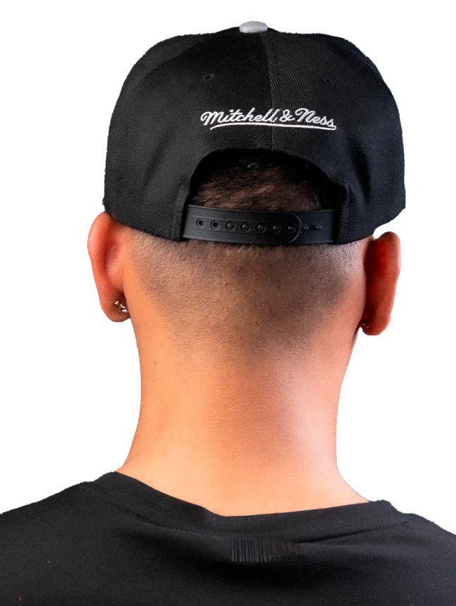 Mitchell & Ness Black/Grey NBA Orlando Magic Core Basic Snapback - OSFA