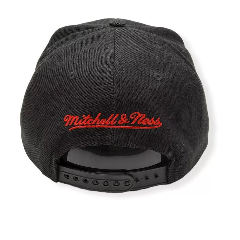 Mitchell & Ness Black NBA Toronto Raptors Core Basic Snapback - OSFA