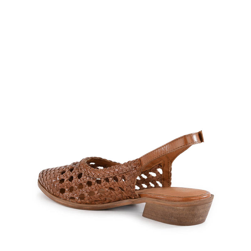 Roxanne Flat