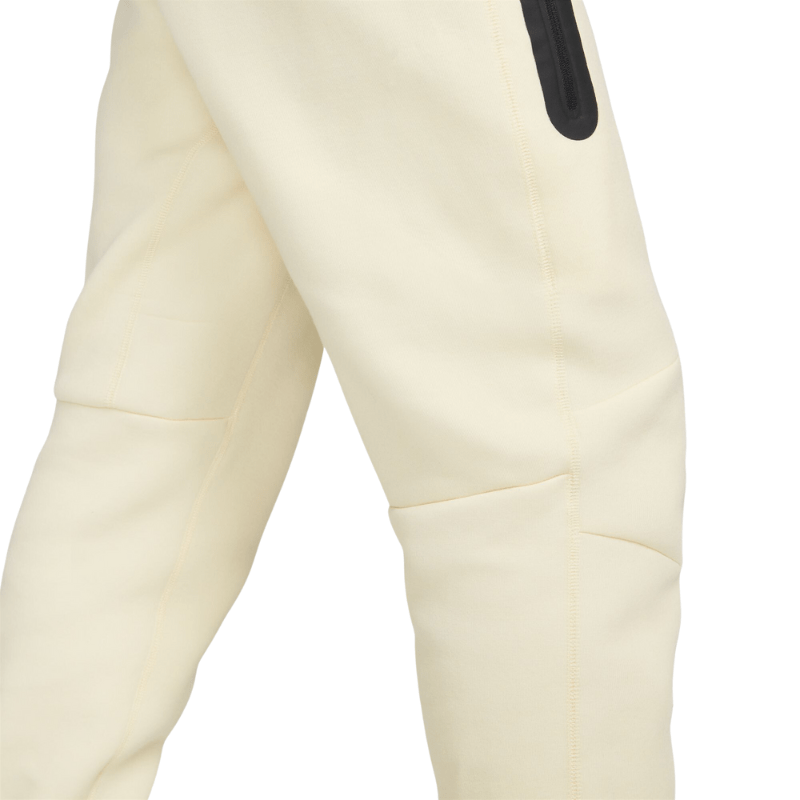 NIKE Apparel Nike Sportswear Tech Fleece Joggers - Men's