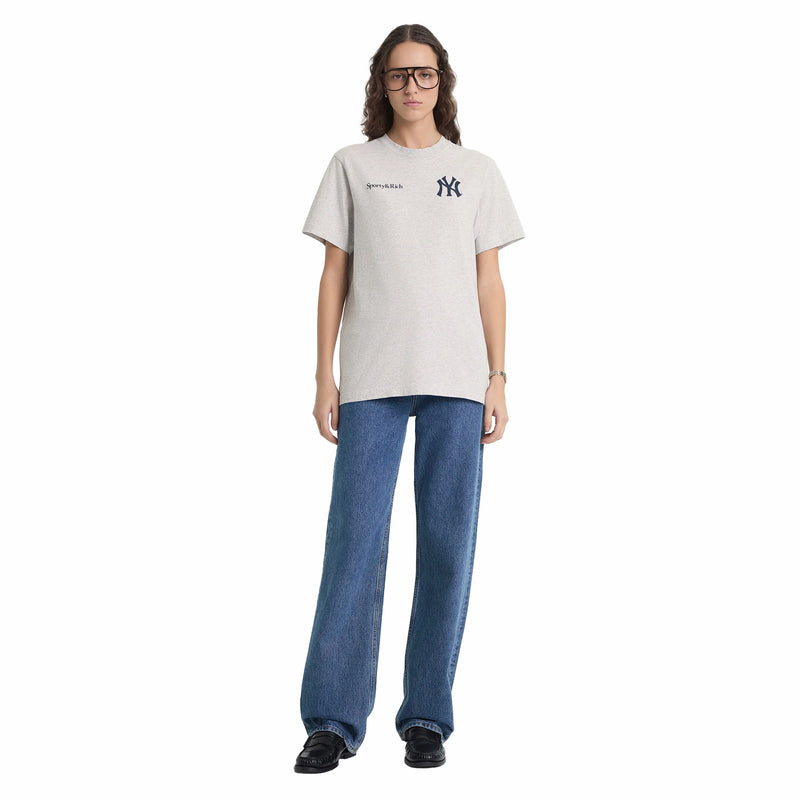 Sporty & Rich Men's Yankees Curve T-Shirt (Heather Grey/Navy) - August Shop