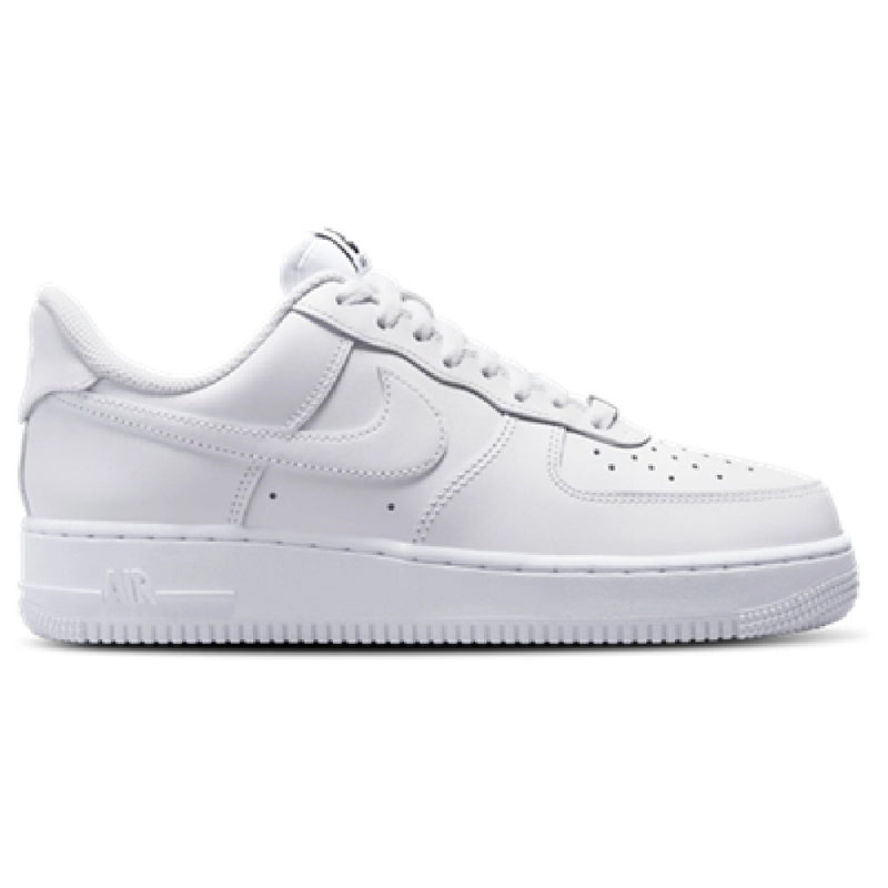 Women's Air Force 1 '07 Flyease White/White-White (DX5883 100)