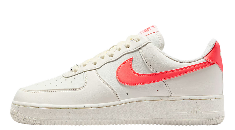 Women's Air Force 1 '07 NN Sail/Sail-Hot Lava (DV3808 110)