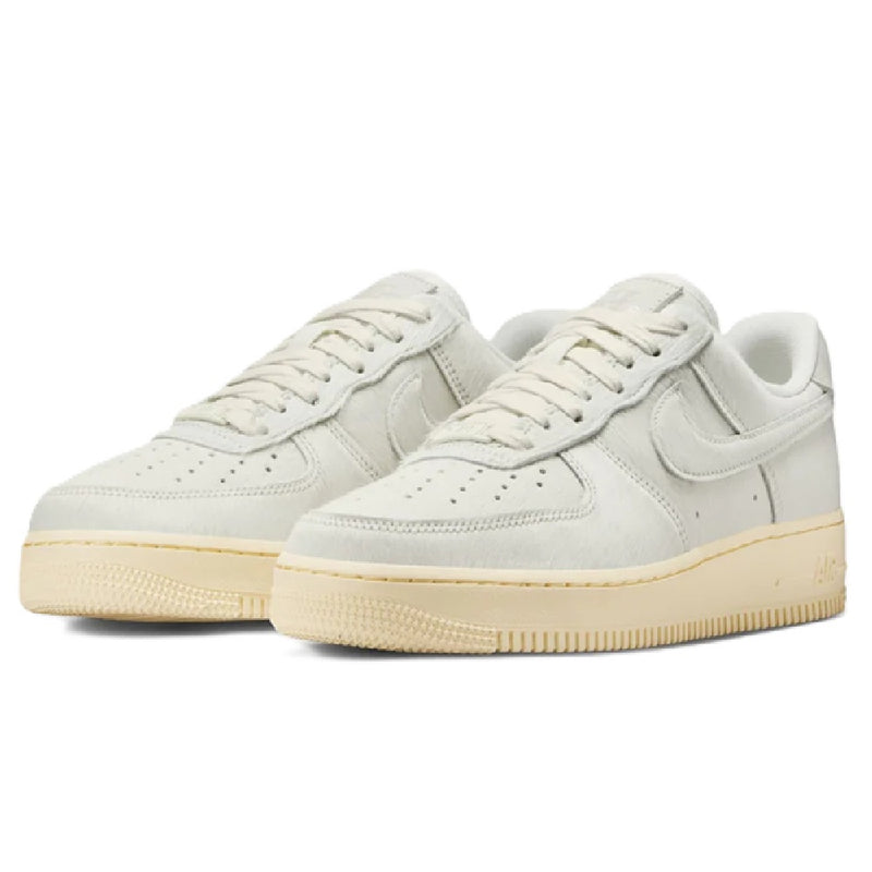 Women's Air Force 1 '07 Sail/Sail-Muslin (II7398 100)