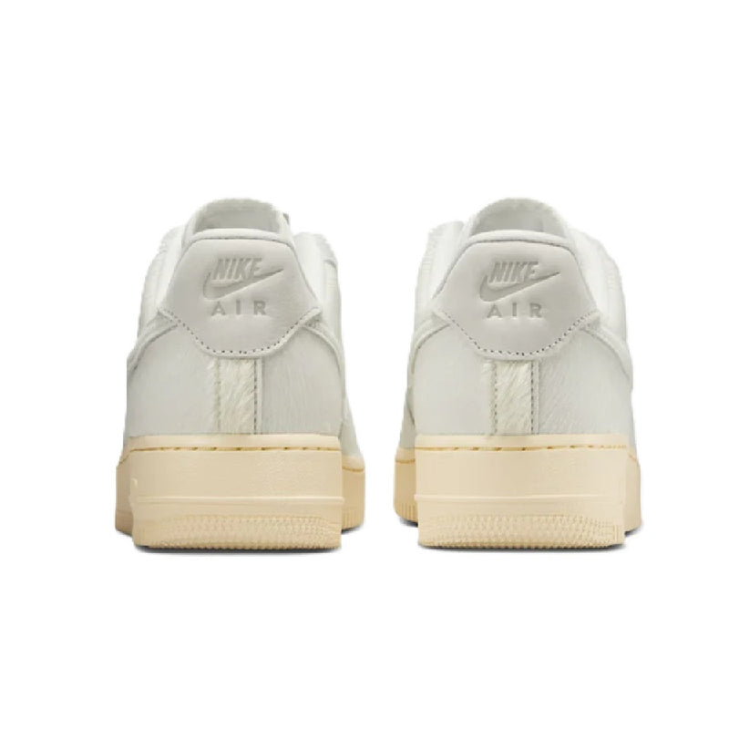 Women's Air Force 1 '07 Sail/Sail-Muslin (II7398 100)