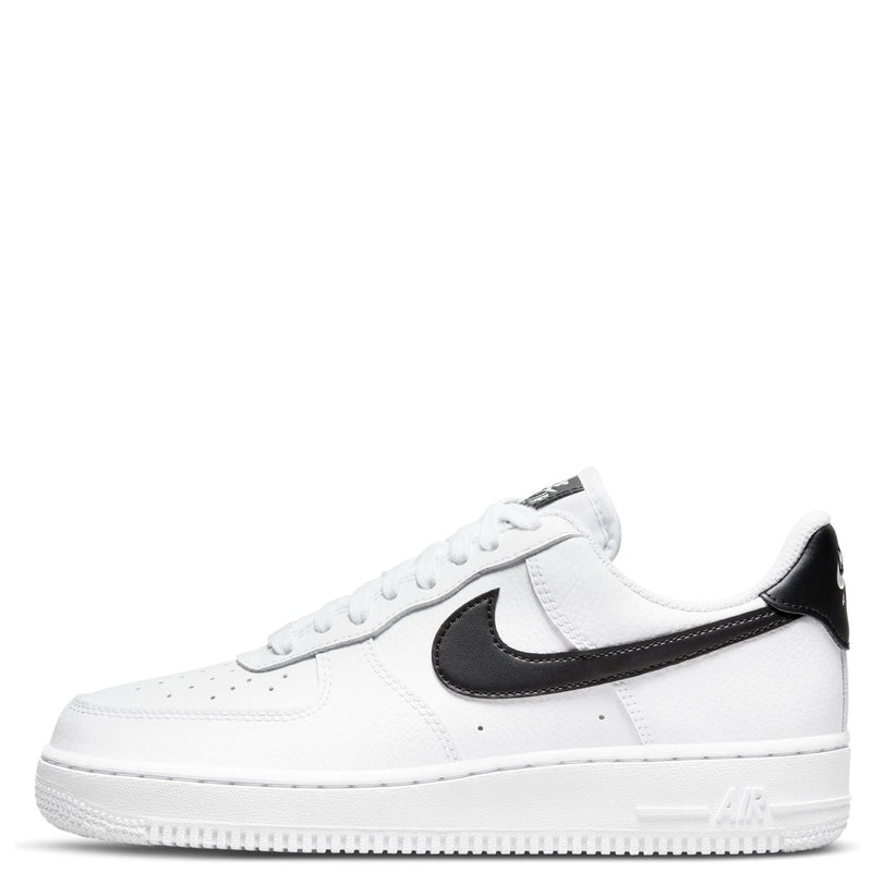 Women's Air Force 1 '07 White/Black-White-White (DD8959 103)