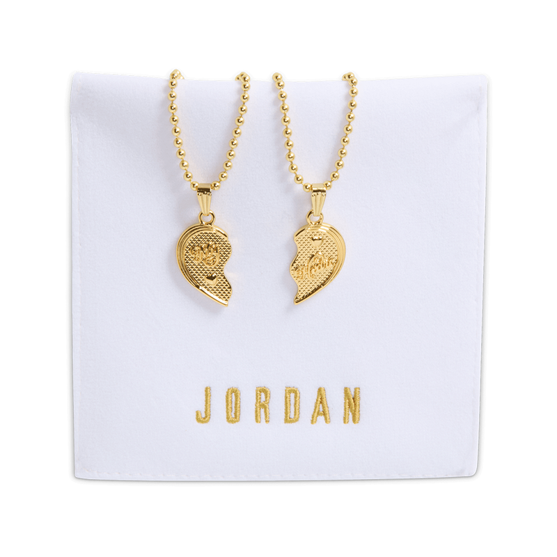 WOMEN'S AIR JORDAN 11 RETRO LOW WHITE / METALLIC GOLD "MOTHER'S DAY"