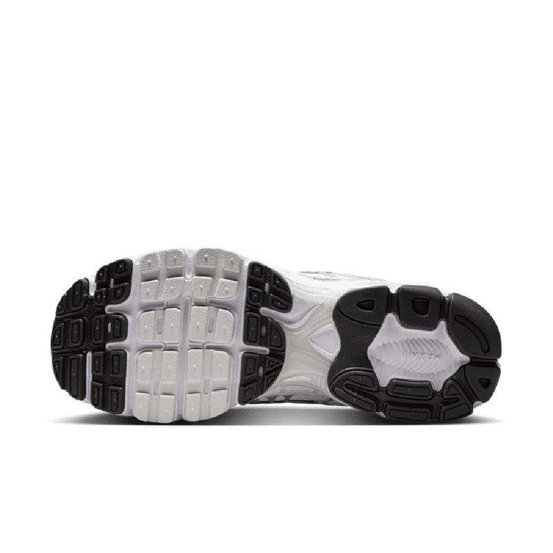 Women's Air Max Moto 2K White/Photon Dust (HQ2056 103)