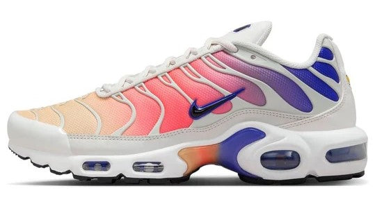 Women's Air Max Plus Platinum Tint/Black (DZ3670 003)