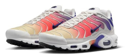 Women's Air Max Plus Platinum Tint/Black (DZ3670 003)