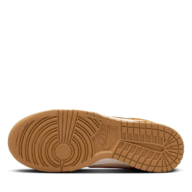 Women's Dunk Low Coconut Milk/Flax-Sail (HJ7673 100)