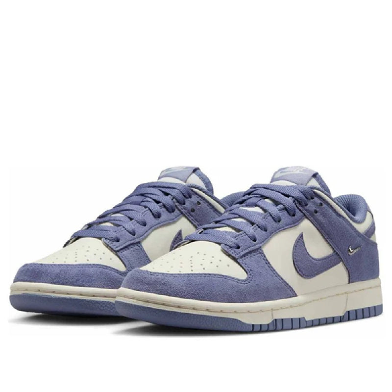 Women's Dunk Low Sail/World Indigo (IB4417 103)