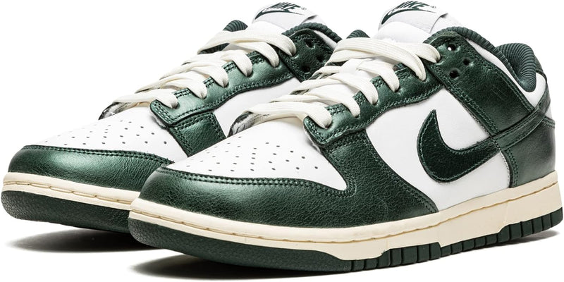 Women's Dunk Low White/Pro Green-Coconut Milk (DQ8580 100)
