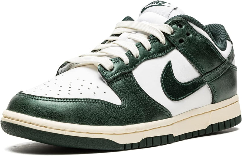 Women's Dunk Low White/Pro Green-Coconut Milk (DQ8580 100)