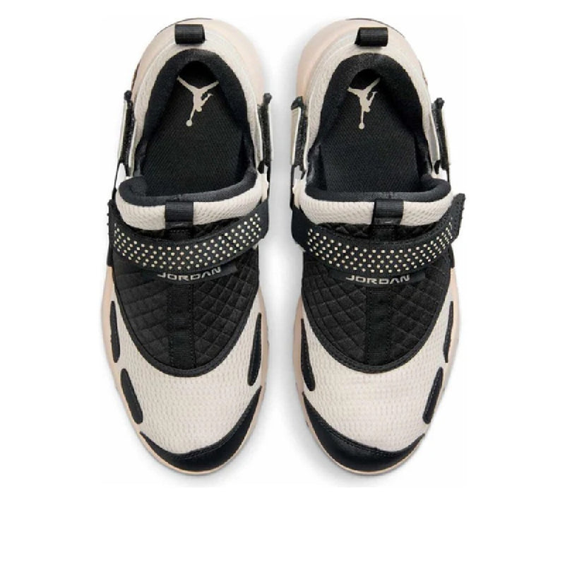 Women's Jordan Trunner LX LT Orewood BRN/Anthracite (HQ2164 102)