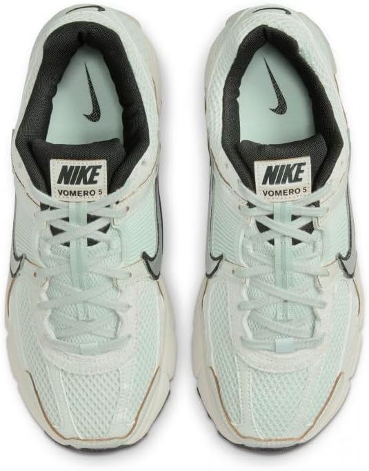 Women's Zoom Vomero 5 Light Silver/Chrome-Light Bone (FN6742 001)