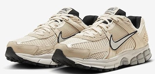 Women's Zoom Vomero 5 Pearl White/Chrome-Light Bone (FN6742 200)